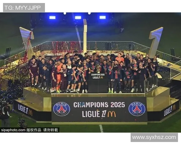 德甲精彩对决国米大胜里昂五球狂潮引爆全场激情