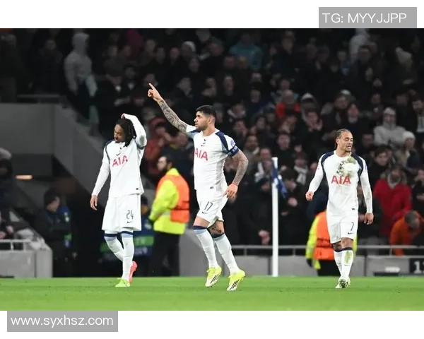 足总杯激战：多特蒙德轻取热刺3-0战术解析引发热议