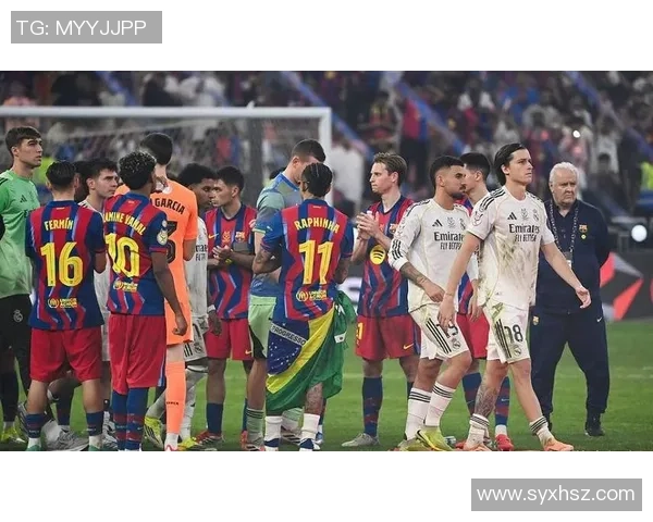 欧冠激战巴萨4-0战胜里昂点球争议引发全场热议 欧冠激战巴萨4-0战胜里昂点球争议引发全场热议