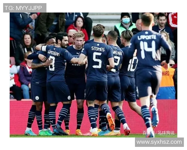 友谊赛曼城与巴萨战平乌龙球瞬间引发全场热议战术分析揭秘